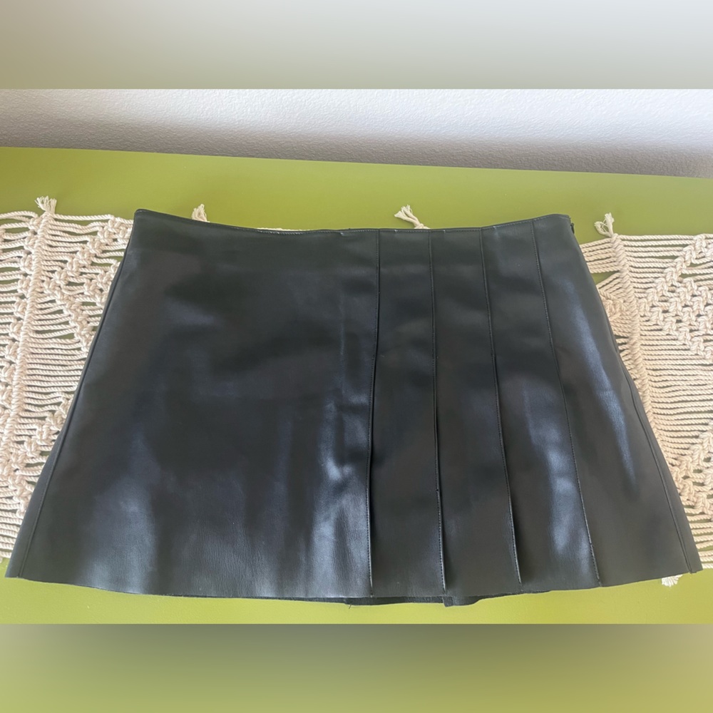 Black Faux Leather Mango Pleated Skirt